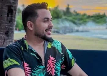 Gerlandio Marcos Teixeira, de 33 anos, entrou no mar para um banho e não retornou  • Reprodução/Redes Sociais