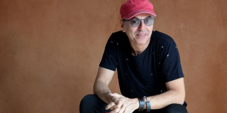 Zeca Baleiro se apresenta na noite de abertura do 19º Festival Gastronômico de Taquaruçu