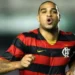 Adriano fala sobre Copa do Mundo de 2010: “Não estava preparado para jogar”