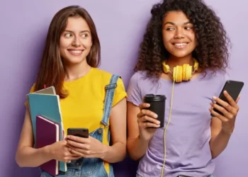 Especialistas destacam que não há modelo único: equilíbrio pode ser a chave para melhores resultados • Freepik