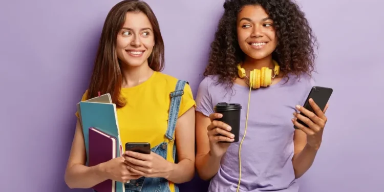 Estudar em grupo ou sozinho? Veja prós e contras de cada método