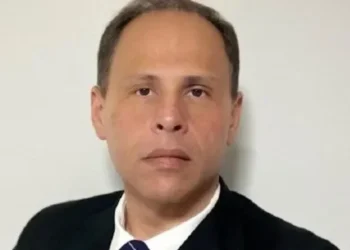 Procuradoria denuncia juiz e ex-assessor de Moraes por desvios de heranças