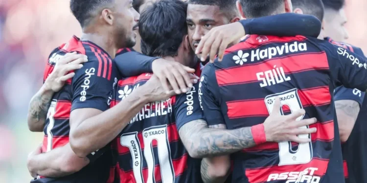 Brasileirão: Flamengo quebra tabu de 28 anos, vence Juventude e segue líder