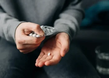 Estudo mostra que retirada precoce da aspirina não é segura o suficiente  • Viktoriya Skorikova/GettyImages