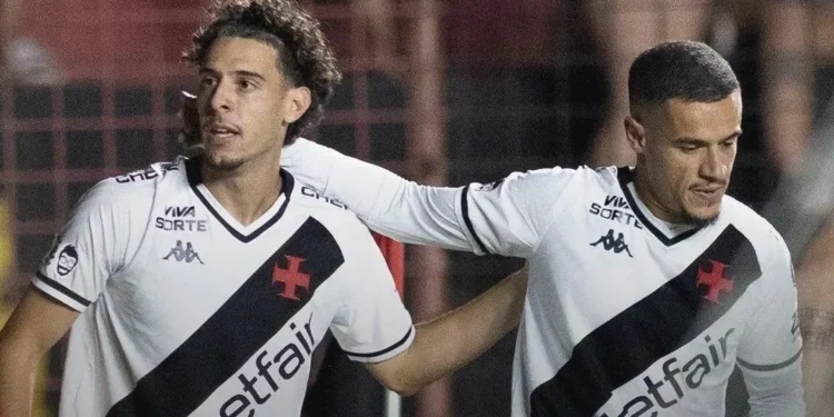 Vasco vence Sport e deixa zona de rebaixamento do Brasileirão