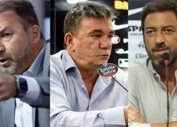 Augusto Melo (esq.), Andrés Sanchez (centro) e Duilio Monteiro (dir.), ex-presidentes do Corinthians • Rodrigo Coca / Ag. Corinthians