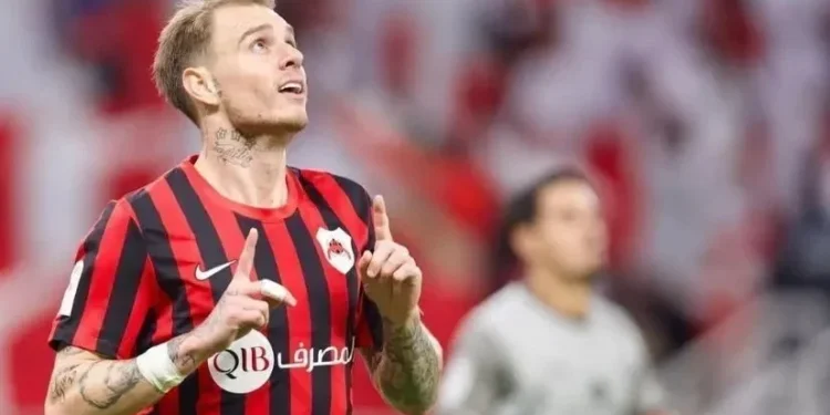 Relembre a linha do tempo da negociação entre Grêmio e Roger Guedes