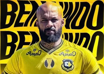 Exposto pela ex-esposa, Bruno Silva acerta com clube paulista