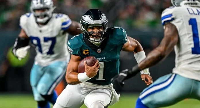 Eagles vencem Cowboys na abertura da NFL em jogo marcado por paralisação