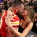Fãs aglomeram no jogo da NFL na esperança da aparição de Taylor Swift