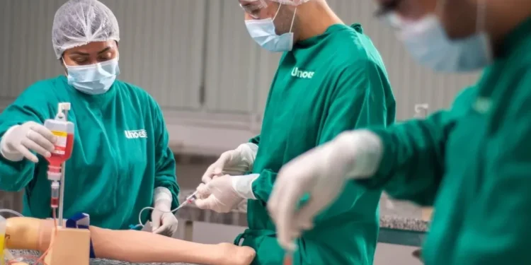 Medicina Unoeste Guarujá abre inscrições para vestibular