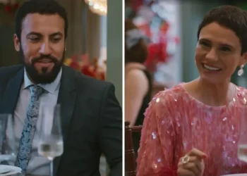 Olavo flerta com Celina em "Vale Tudo" • Reprodução/Globoplay