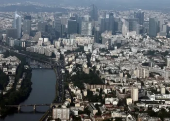 Taxa de desemprego na OCDE segue em 4,9% em julho, perto de mínima recorde