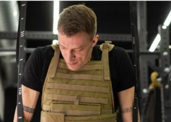 Colete com peso para treino vale a pena? Veja benefícios e riscos