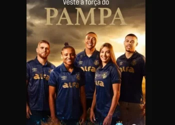 Grêmio lança terceiro uniforme com inspiração gaúcha; veja fotos