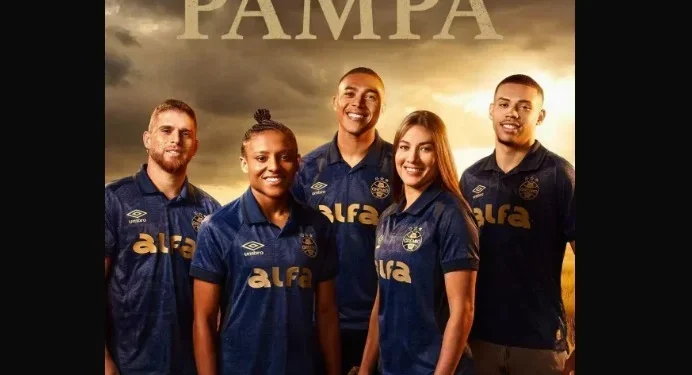 Grêmio lança terceiro uniforme com inspiração gaúcha; veja fotos