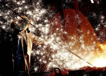 Produção industrial da zona do euro sobe 0,3% em julho ante junho