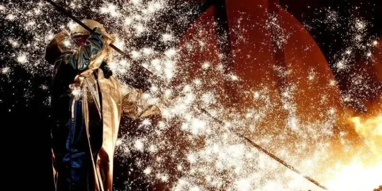 Produção industrial da zona do euro sobe 0,3% em julho ante junho