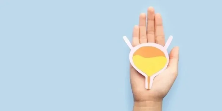 Não consegue fazer xixi? Médico alerta sobre causas e riscos da retenção