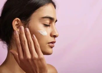 Entenda a nova tendência no universo de skincare • Getty Images