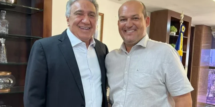 Ex – prefeito de Miracema Saulo Milhomem é recebido pelo Governador Laurez Moreira