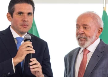 Após derrota na anistia, governo quer destravar votação do IR