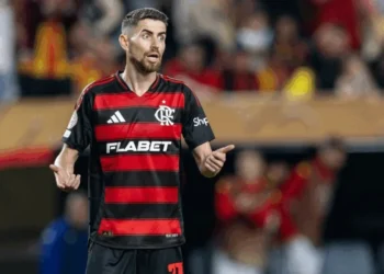 Com Jorginho, Flamengo divulga relacionados para Libertadores. Confira