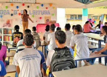 Estudantes na 3ª edição do Dia da Leitura na Escola Estadual Deoclides Muniz - Foto: Crédito: Divulgação Seduc/Governo do Tocantins