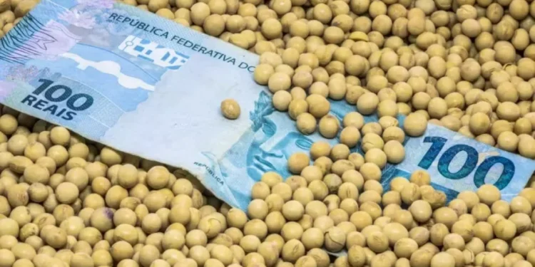 Ministro ressaltou que são aplicados cerca de R$ 20 bilhões do orçamento da União por ano para garantir juros mais baratos no crédito rural — Foto: Getty Images