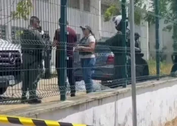 Ataque a tiros em escola do Ceará deixa 2 alunos mortos e 3 feridos