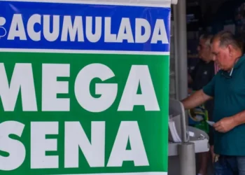 Mega-Sena acumula e prêmio vai a R$ 80 milhões. Confira os números