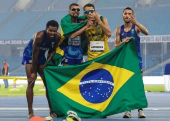 Mundial de Atletismo: Brasil assume liderança no quadro de medalhas