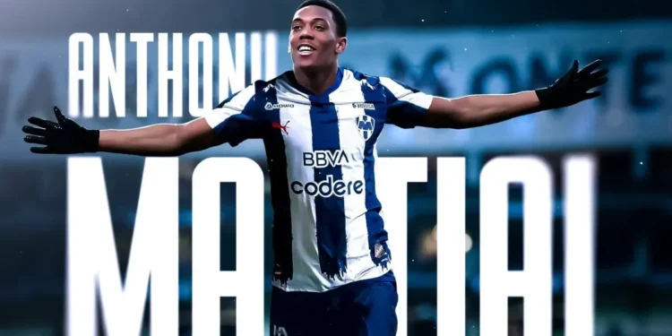 Equipe mexicana anuncia atacante ex-Manchester United