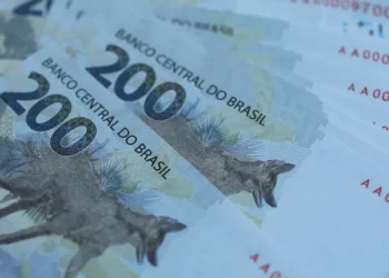 CMO deve votar Diretrizes Orçamentárias nesta terça (16)