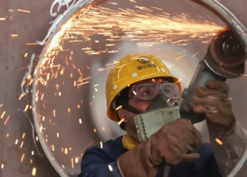 Produção industrial e vendas no varejo da China desaceleram em agosto