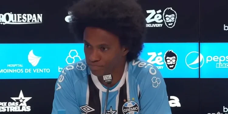 Willian detalha retorno ao Brasil após saída conturbada do Corinthians