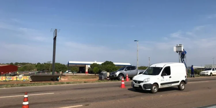 Radares das rodovias da região central são aferidos pela Agência Estadual de Metrologia - Brenda Ramos /Governo do Tocantins