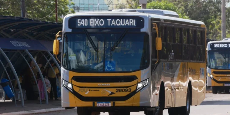 Prefeitura de Palmas reforça linhas do transporte coletivo em horários de pico na região sul da cidade