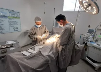 O primeiro curativo a vácuo do Dona Regina ocorreu na terça-feira, 21 -  Divulgação SES-TO