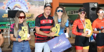 Em Lajeado, deputado Luciano Oliveira prestigia 10º edição do Junta Tribo