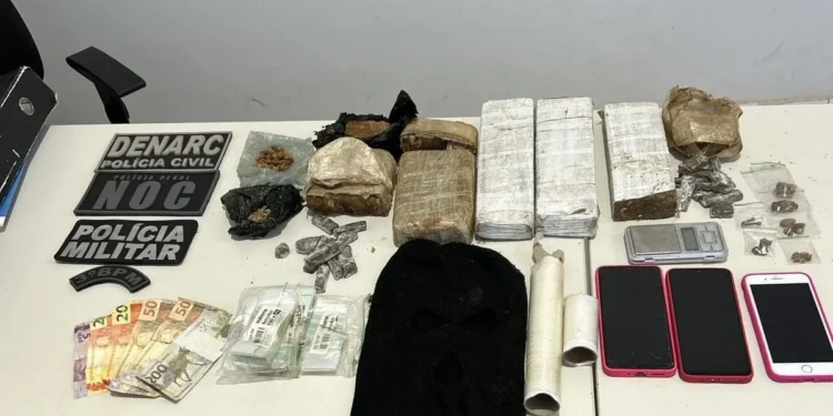 Após os procedimentos de praxe, a mulher foi encaminhada para à Unidade Prisional Feminina de Miranorte - Foto: Divulgação PCTO