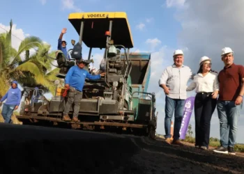 Governador Laurez Moreira vistoria as obras de restauração da TO-201, garantindo mais segurança e desenvolvimento para a região do Bico do Papagaio - Marcio Vieira/Governo do Tocantins