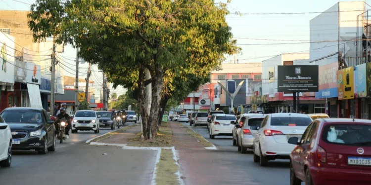 Veículos com placas de final 1, 2, 3, 4 e 5 têm até esta sexta-feira, 31, para pagar licenciamento sem multas e juros
