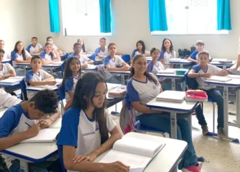 Estudantes da Escola Estadual Alfredo Nasser na preparação para a prova da Olimpíada de Matemática Fotos: Divulgação/Seduc/Governo do Tocantins