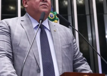 Vice-presidente do Senado, Eduardo Gomes reafirma protagonismo nacional e é reconhecido novamente como um dos parlamentares mais influentes do Congresso