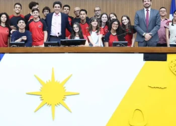 Visita guiada - foto Isis Oliveira