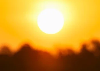 Outubro começa com chuvas e calorão: confira o clima nesta 4ª feira