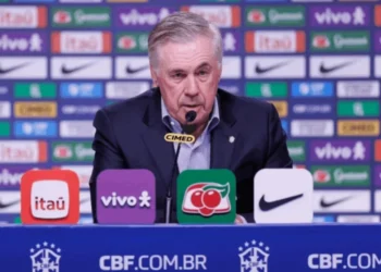 Seleção tem apenas dois jogadores de clubes do Brasil convocados