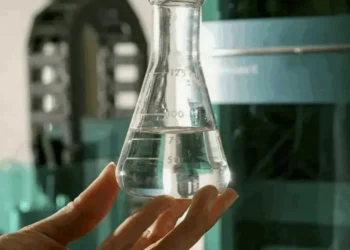 Sobe para 43 o número de casos suspeitos de contaminação por metanol