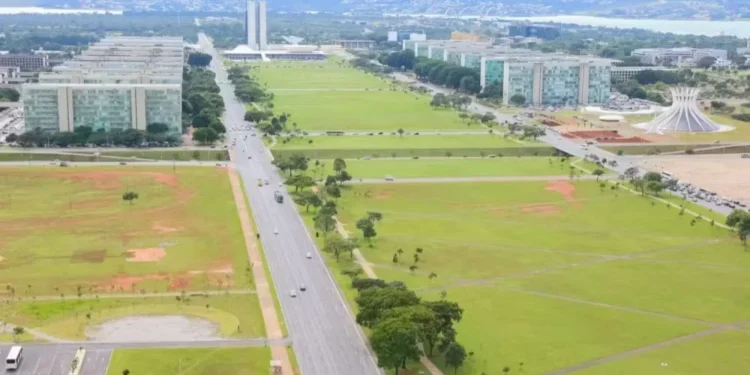 Esplanada dos Ministérios — Foto: Paulo H. Carvalho/ Agência Brasília